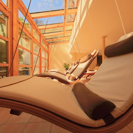 Bio Thermalhotel Falkenhof บาดฟึสซิง ภายนอก รูปภาพ