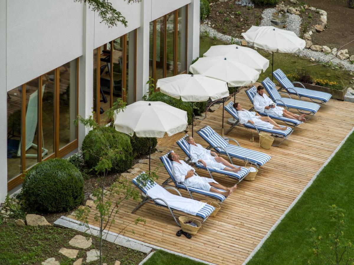 Bio Thermalhotel Falkenhof บาดฟึสซิง ภายนอก รูปภาพ