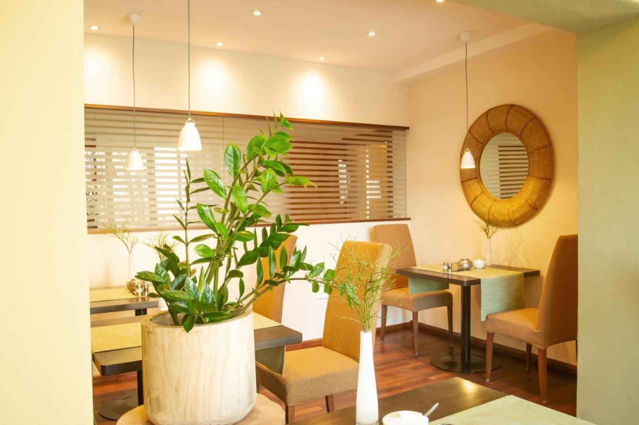 Bio Thermalhotel Falkenhof บาดฟึสซิง ภายนอก รูปภาพ