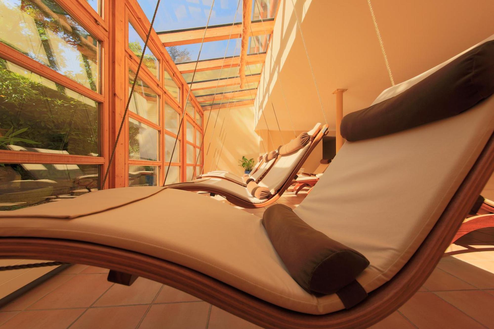 Bio Thermalhotel Falkenhof บาดฟึสซิง ภายนอก รูปภาพ