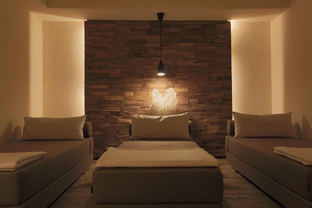 Bio Thermalhotel Falkenhof บาดฟึสซิง ภายนอก รูปภาพ